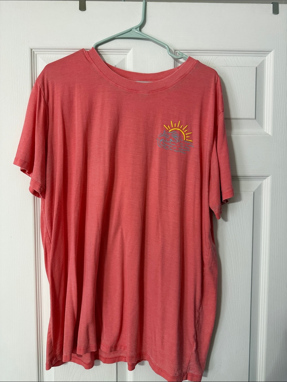 Maurices Coral Short Sleeve Tee with Sun Graphic